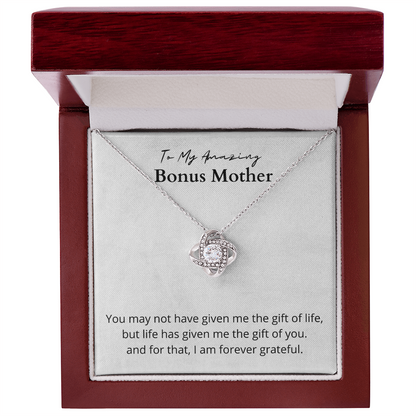 Beautiful Love Knot Necklace For Mother | Trios Gifts